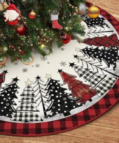 Tree Skirts & Collars